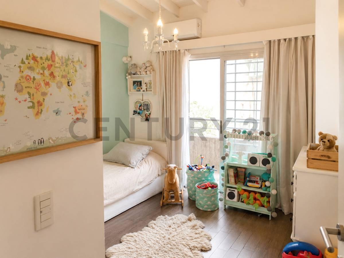 Foto de Amplio departamento de 3 ambientes con balcón, parrilla y, imagen 4