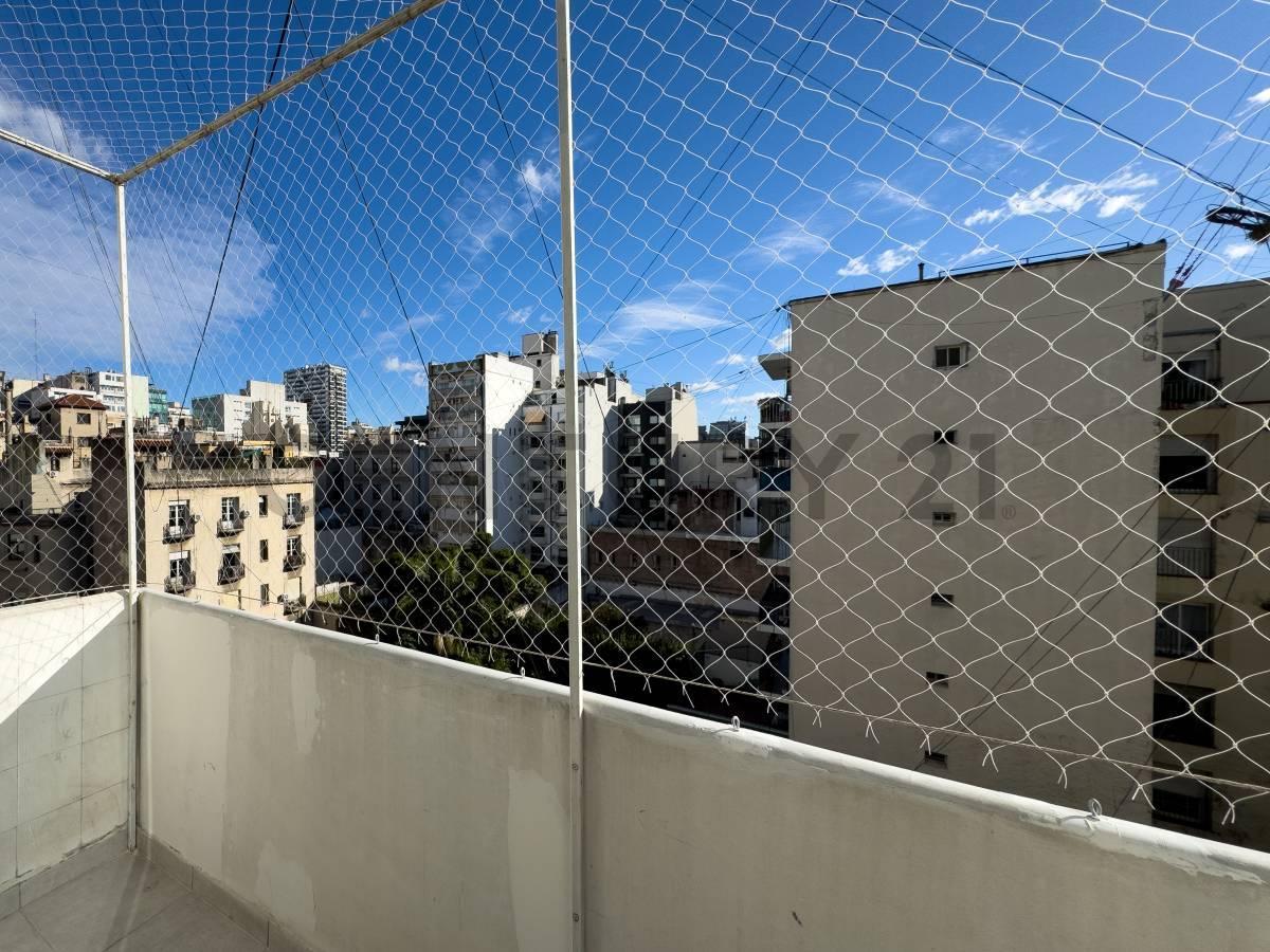 Foto de Depto 3 ambientes con dos baños completos y balcón en piso alto al, imagen 4