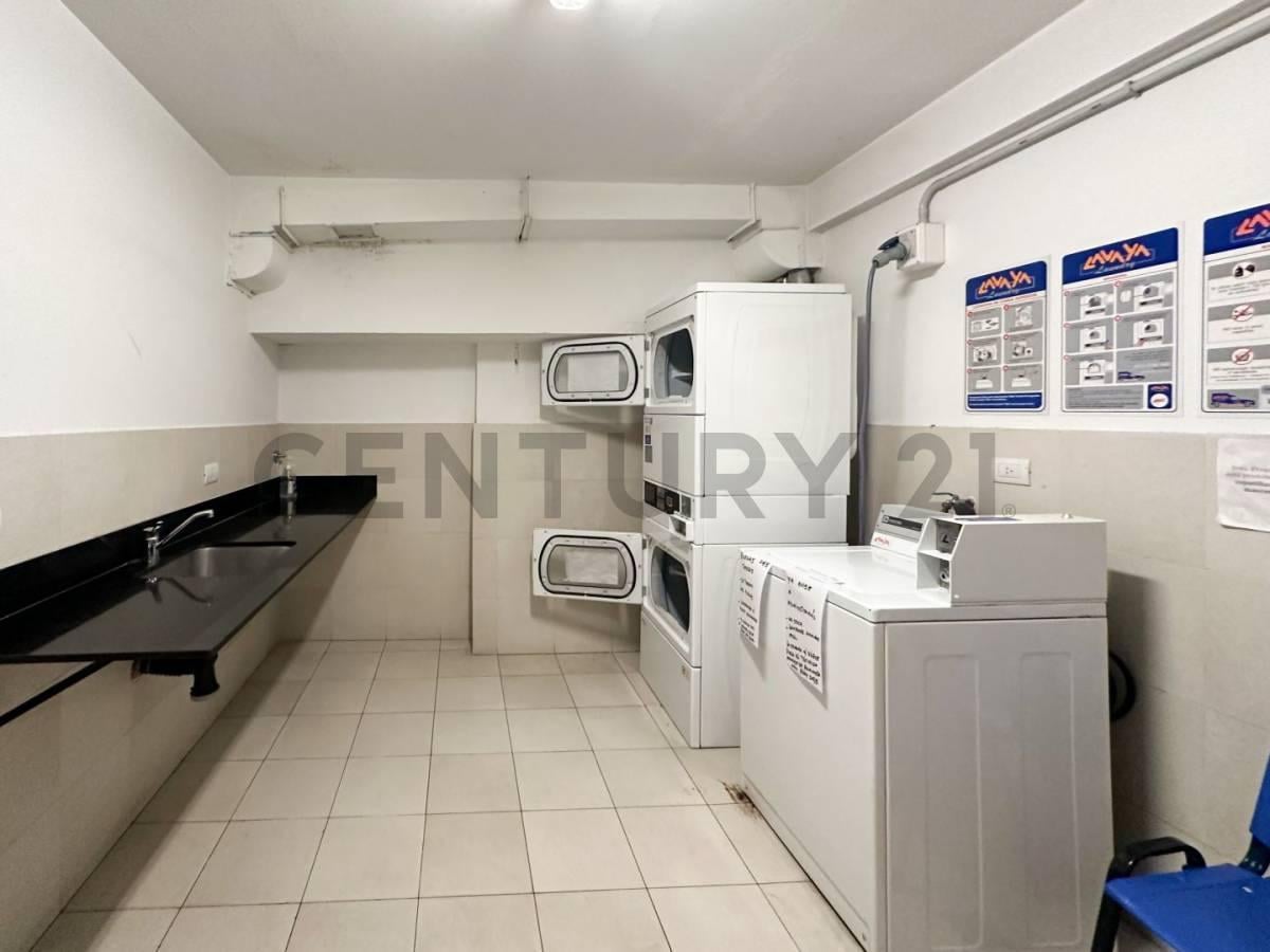 Foto de VENTA OFICINA A ESTRENAR CON 3 COCHERAS, imagen 5