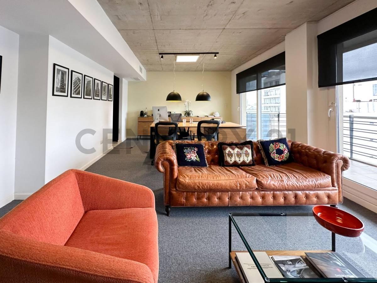 Foto de ESPECTACULAR OFICINA EN VENTA CON 3 COCHERAS, imagen 3
