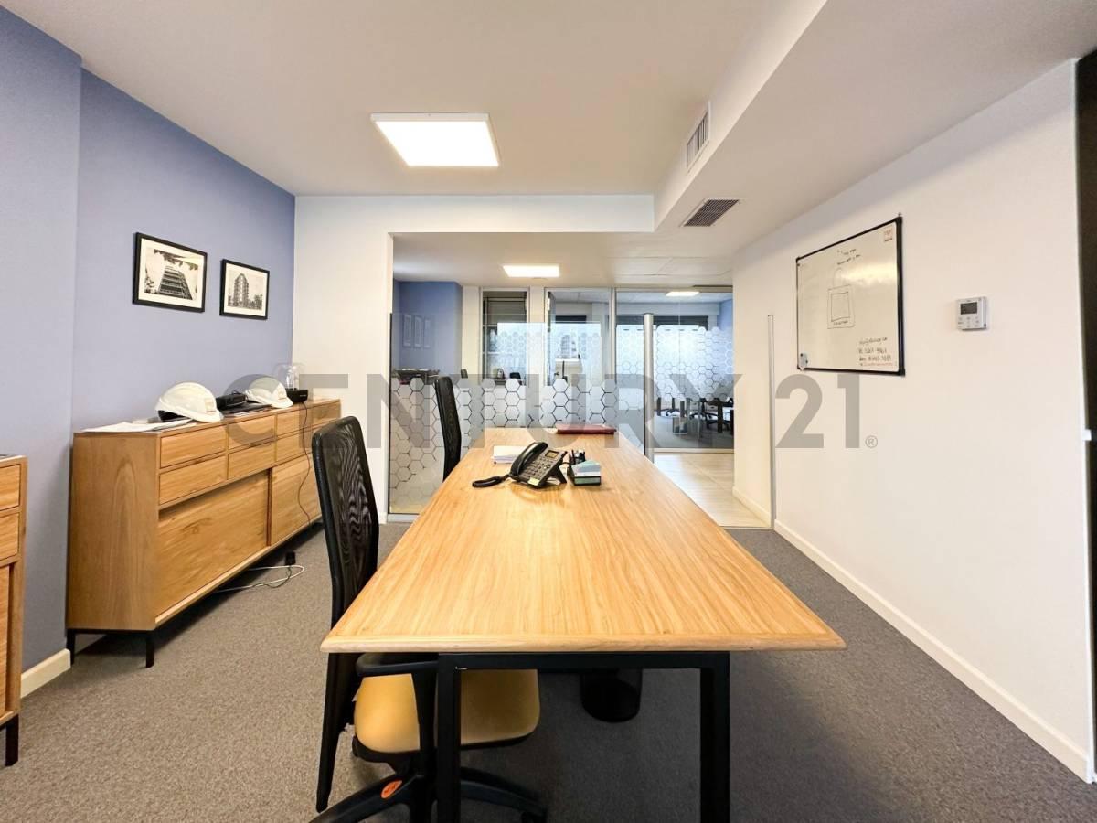 Foto de ESPECTACULAR OFICINA EN VENTA CON 3 COCHERAS, imagen 5