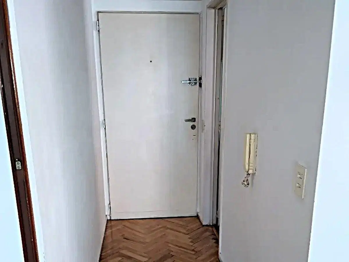 Venta 2 ambientes en Recoleta 2