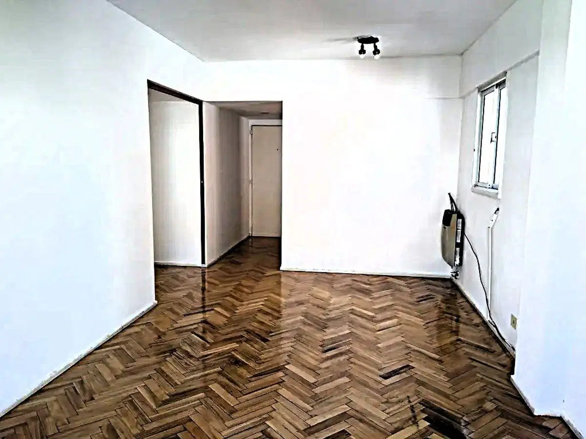 Venta 2 ambientes en Recoleta 3
