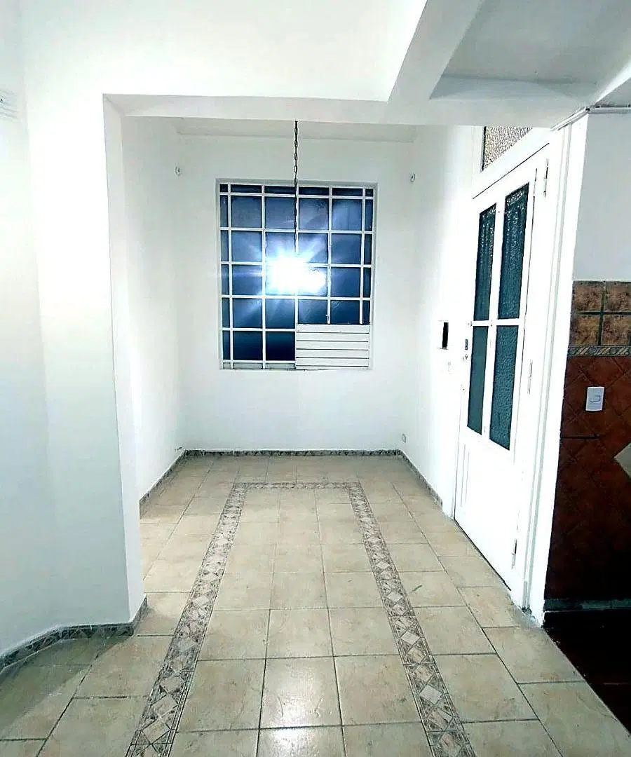 4 ambientes con bajas expensas. Oportunidad en Balvanera ! 3
