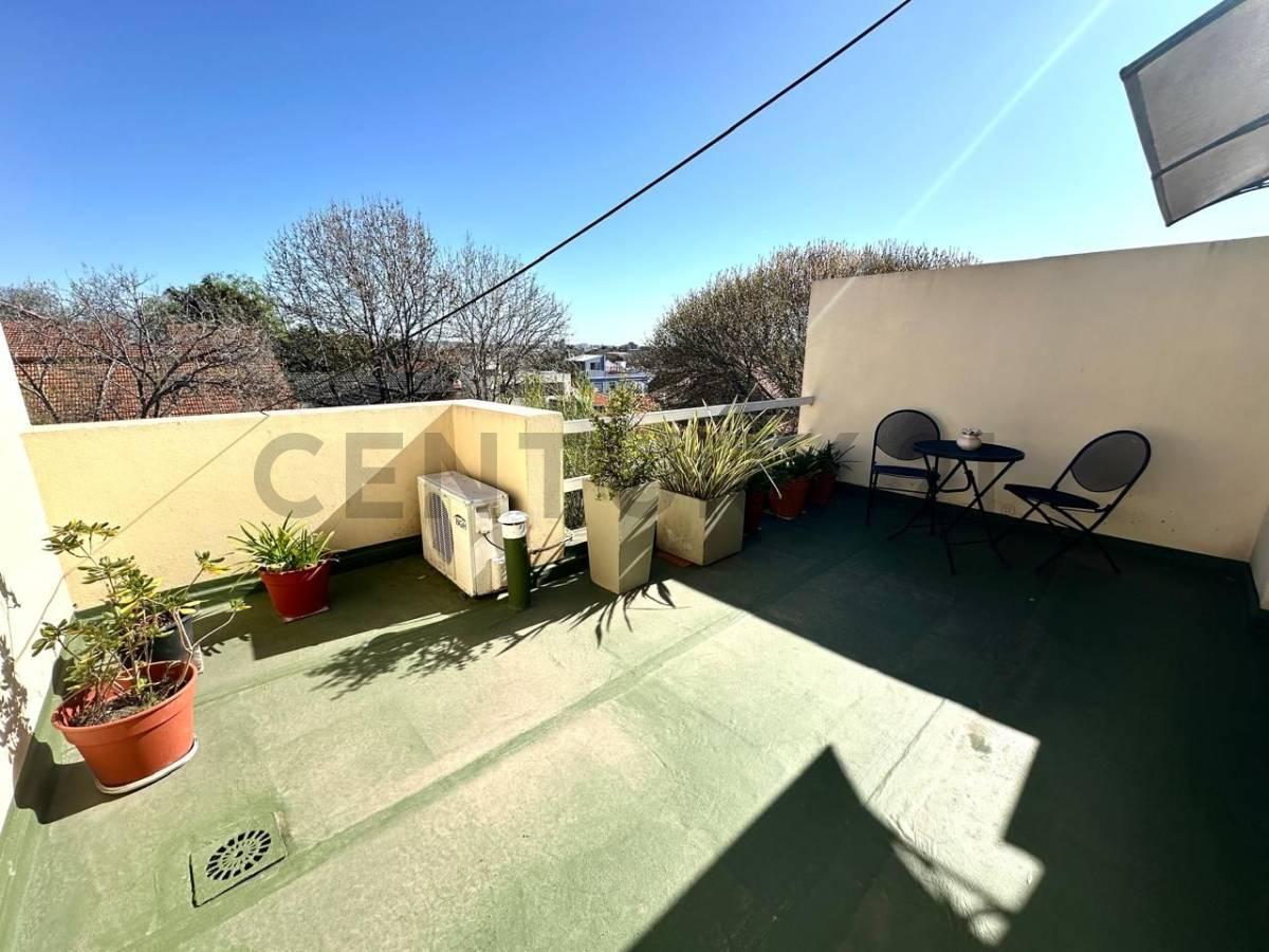 Triplex 4 Ambientes en Chauvin 3