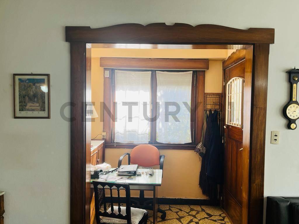 Chalet Cinco Ambientes Barrio Chauvin ID 22532 2