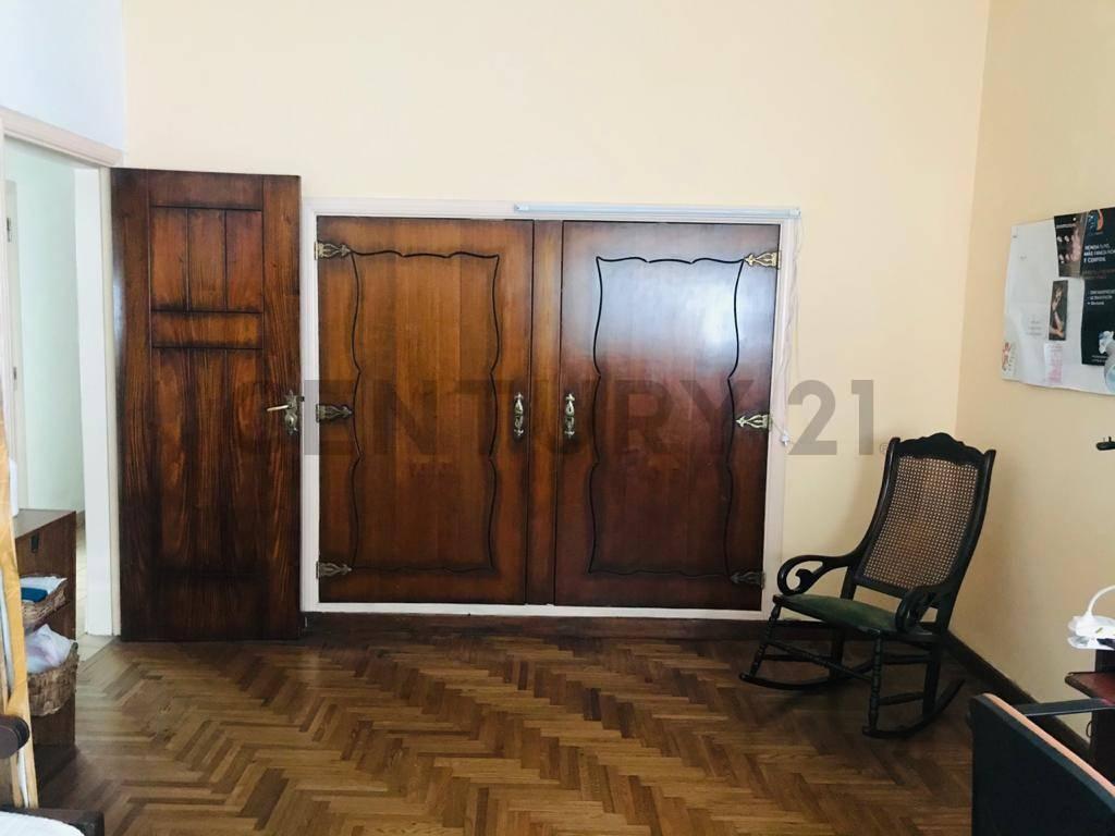 Chalet Cinco Ambientes Barrio Chauvin ID 22532 1