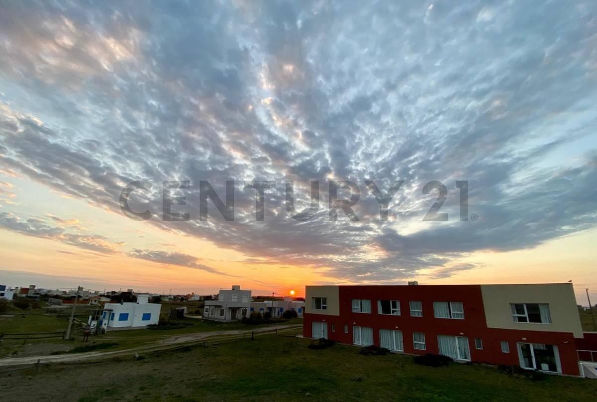 Complejo de 6 Departamentos en Duplex Vista Al Mar ID 29814 3