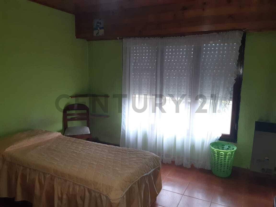 Foto de VENTA CASA 4 AMBIENTES CON LOCAL BARRIO SANTA ROSA MAR DEL PLATA, imagen 5