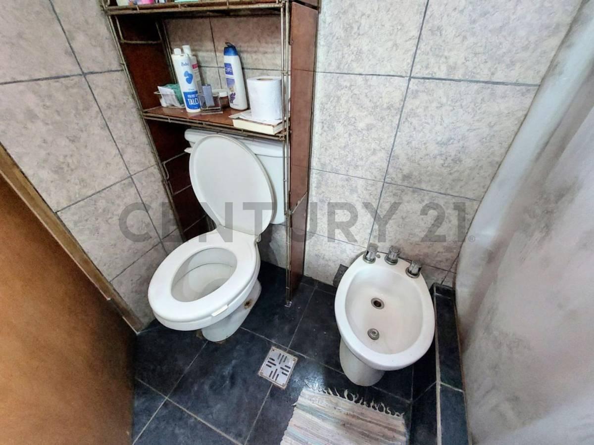 VENTA CASA 2 AMBIENTES MAS DOS MONOAMBIETES, BELISARIO ROLDÁN, MAR DEL PLATA