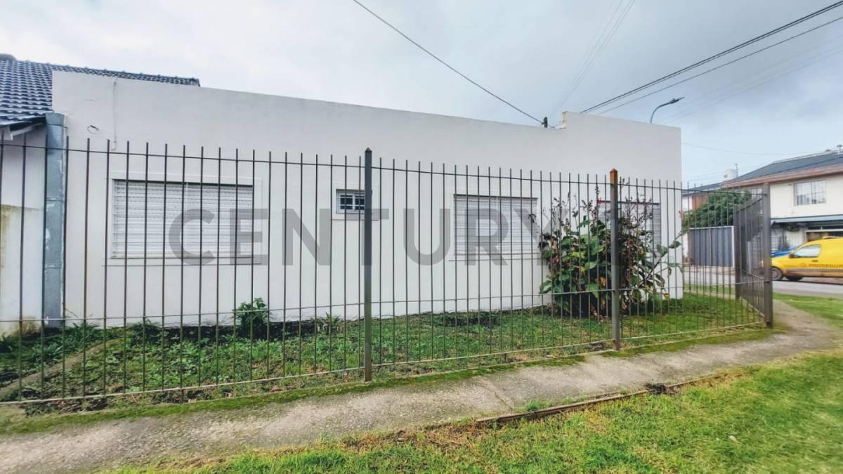 VENTA DUPLEX 3 AMBIENTES LOS PINARES MAR DEL PLATA
