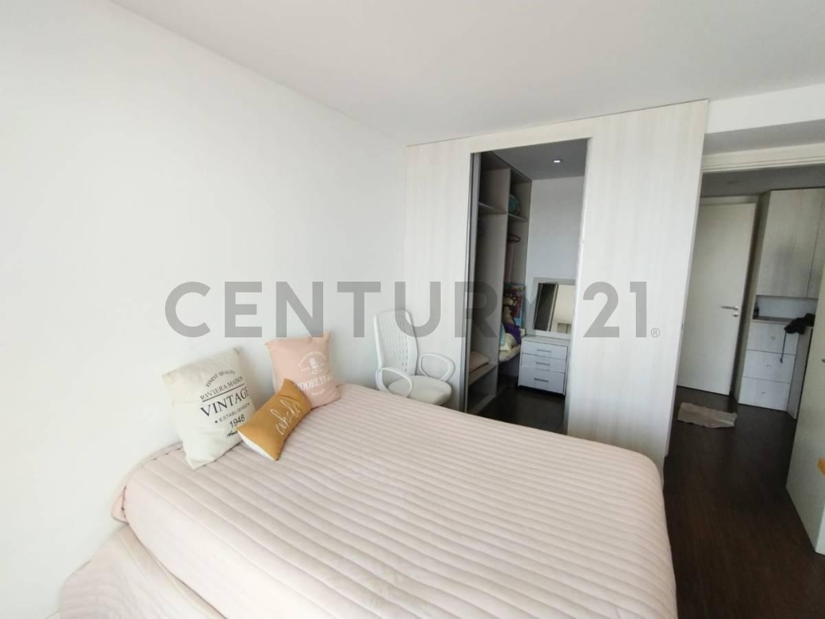 Venta Semipiso 3 Ambientes con Cochera y Amenities Barrio La Perla Si Estás Buscando un Lugar P. 4