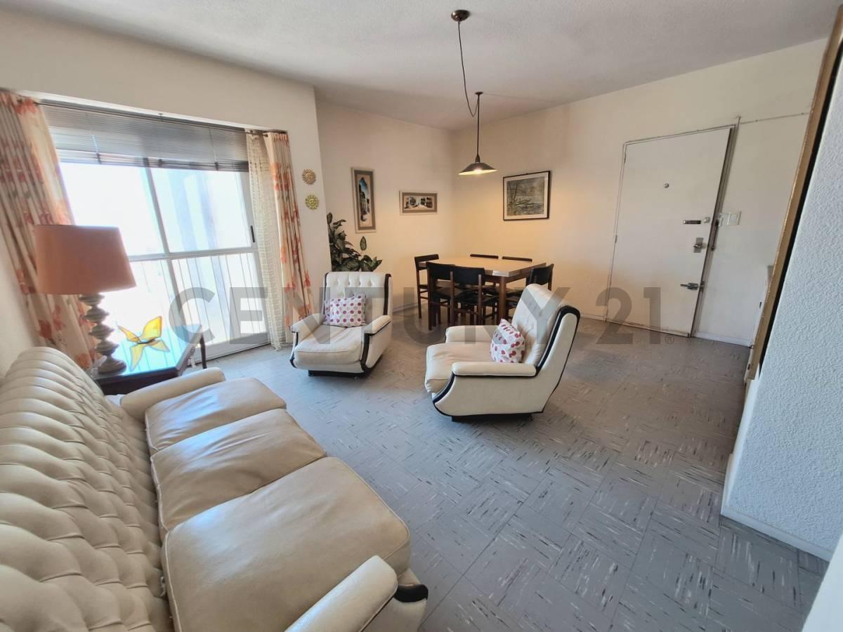 Foto de Venta de Departamento 4 AMBIENTES en zona Centro, Mar del Plata ..., imagen 2