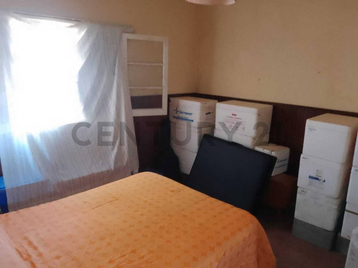 Foto de Casa de 2 ambientes mas Departamento 2 ambientes barrio Las Avenidas ID, imagen 4