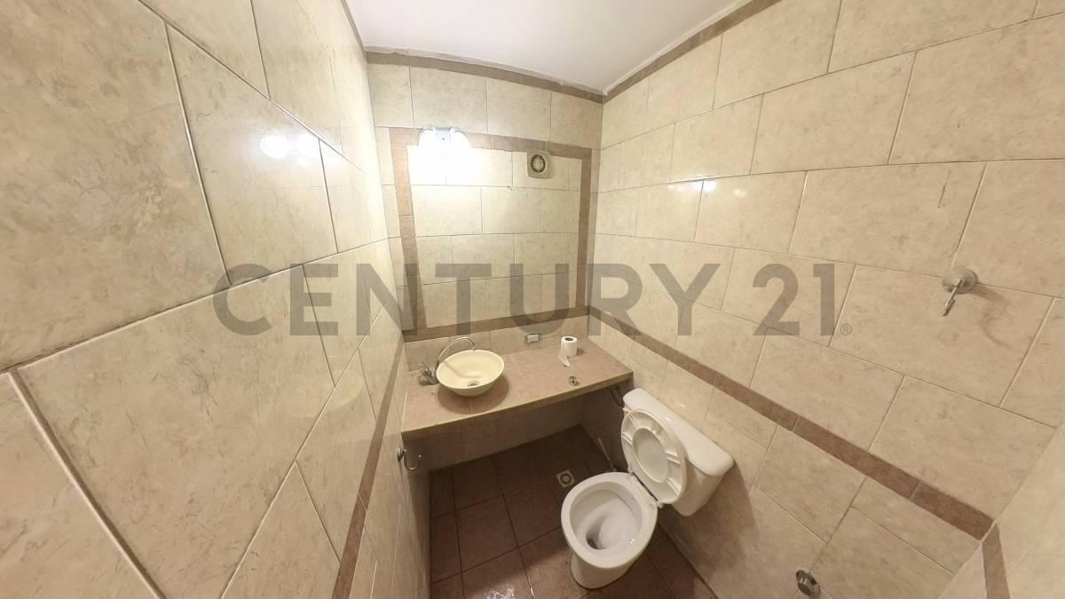 Emblemática Casa de 5 Ambientes en Bosque Alegre 2