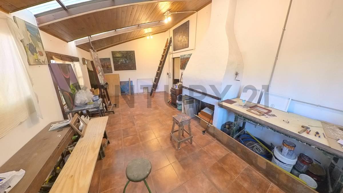 Emblemática Casa de 5 Ambientes en Bosque Alegre 4
