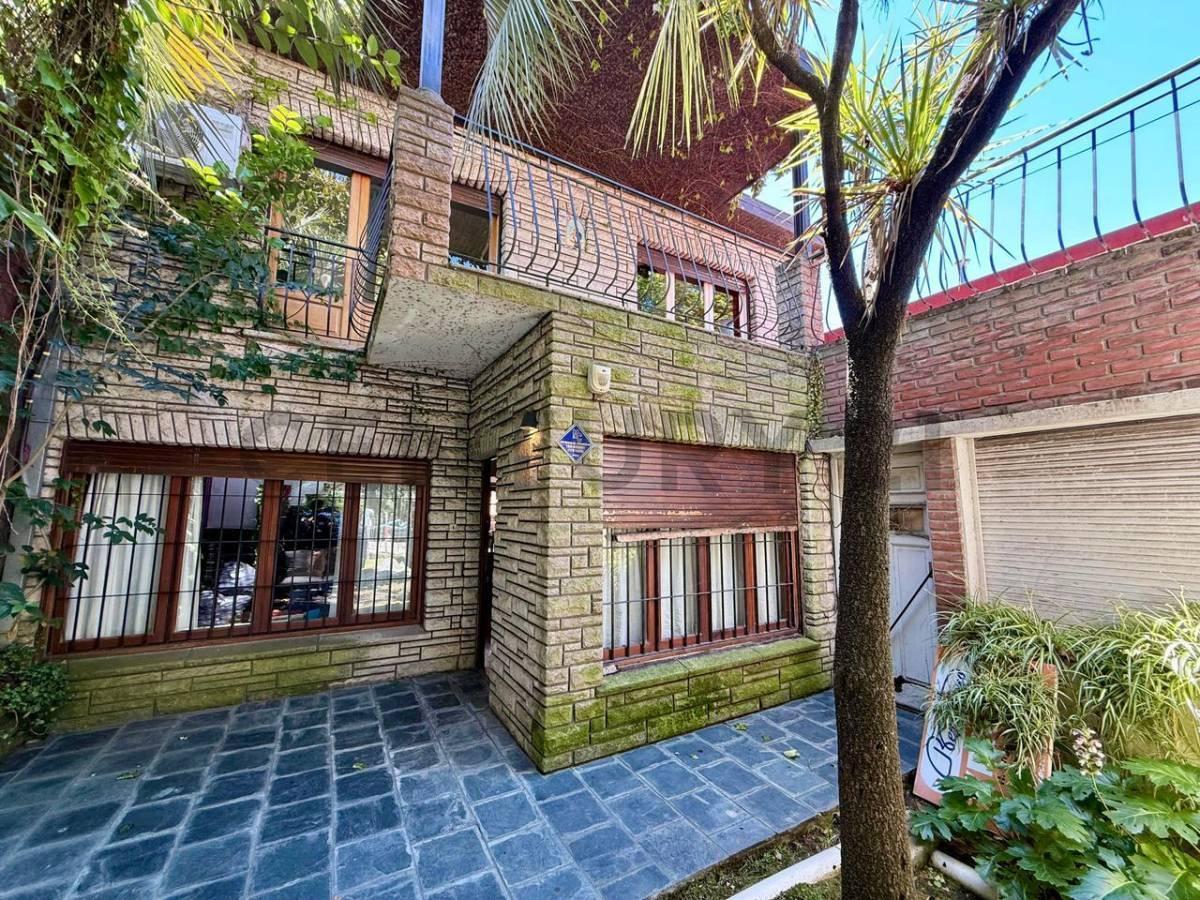 IMPORTANTE CHALET DE 6 AMBIENTES + LOCAL COMERCIAL | NUEVA POMPEYA | MAR DEL PLATA