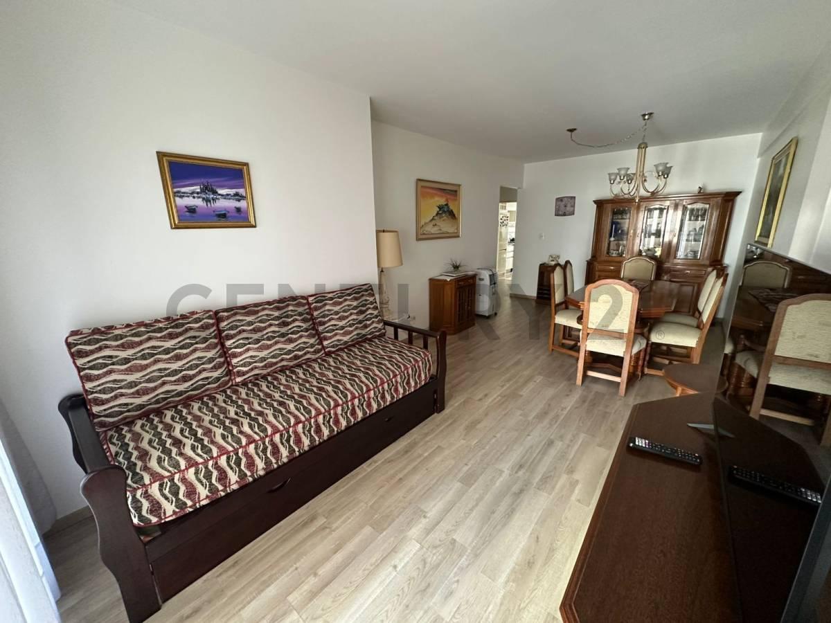 VENTA! Departamento 2 ambeintes con balcon