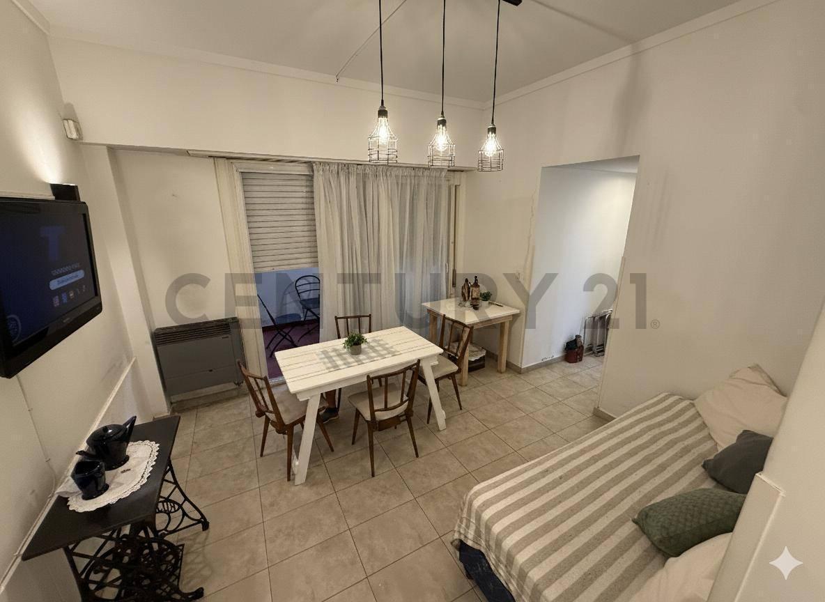 Foto de Departamento 2 ambientes en Av Colon y Alsina, imagen 1