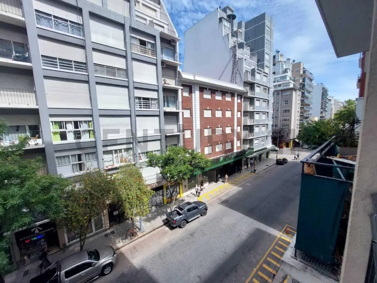 Departamento 1 ambiente a la calle reciclado. Zona Centro, Mar del Plata 3