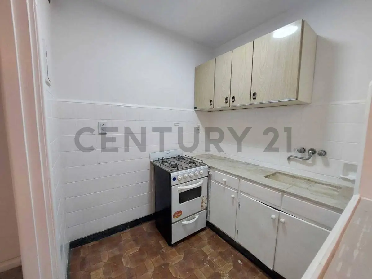 Venta departamento 2 ambientes. Zona Centro 3