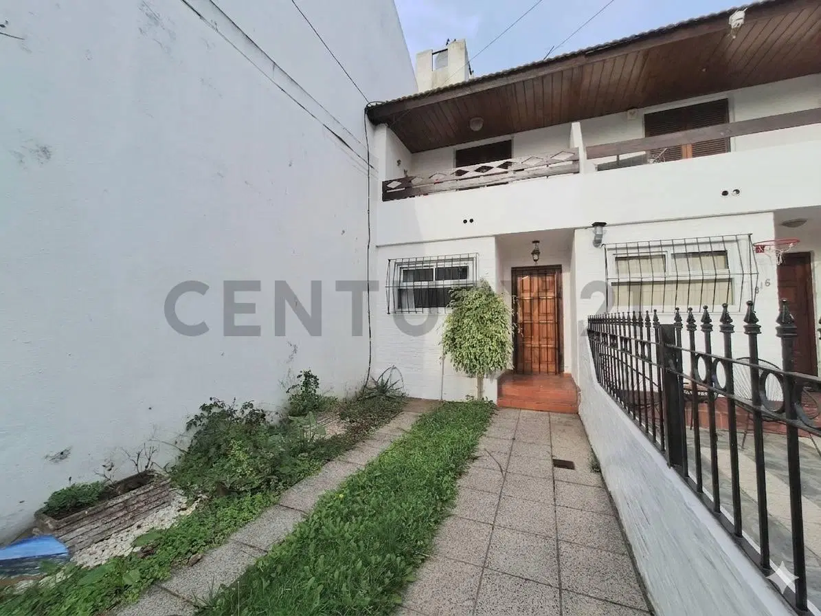 Duplex de 3 ambientes en zona Constitución 3