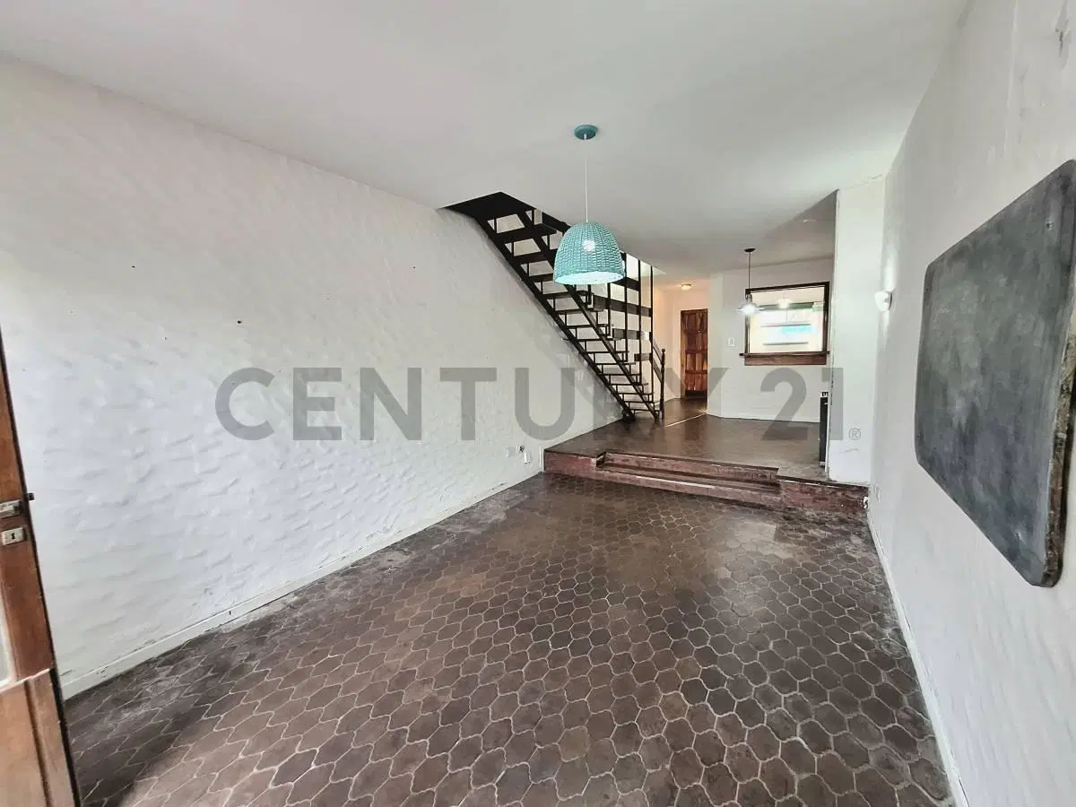 Duplex de 3 ambientes en zona Constitución 4