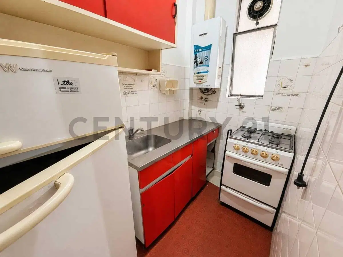 VENTA MONOAMBIENTE DIVIDIDO. ZONA CENTRO 8