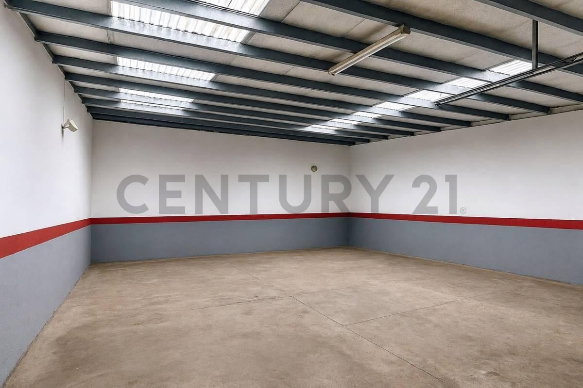 Foto de DOS GALPONES INTERCONECTADOS EN VENTA | BARRIO LAS AVENIDAS. MAR DEL, imagen 5