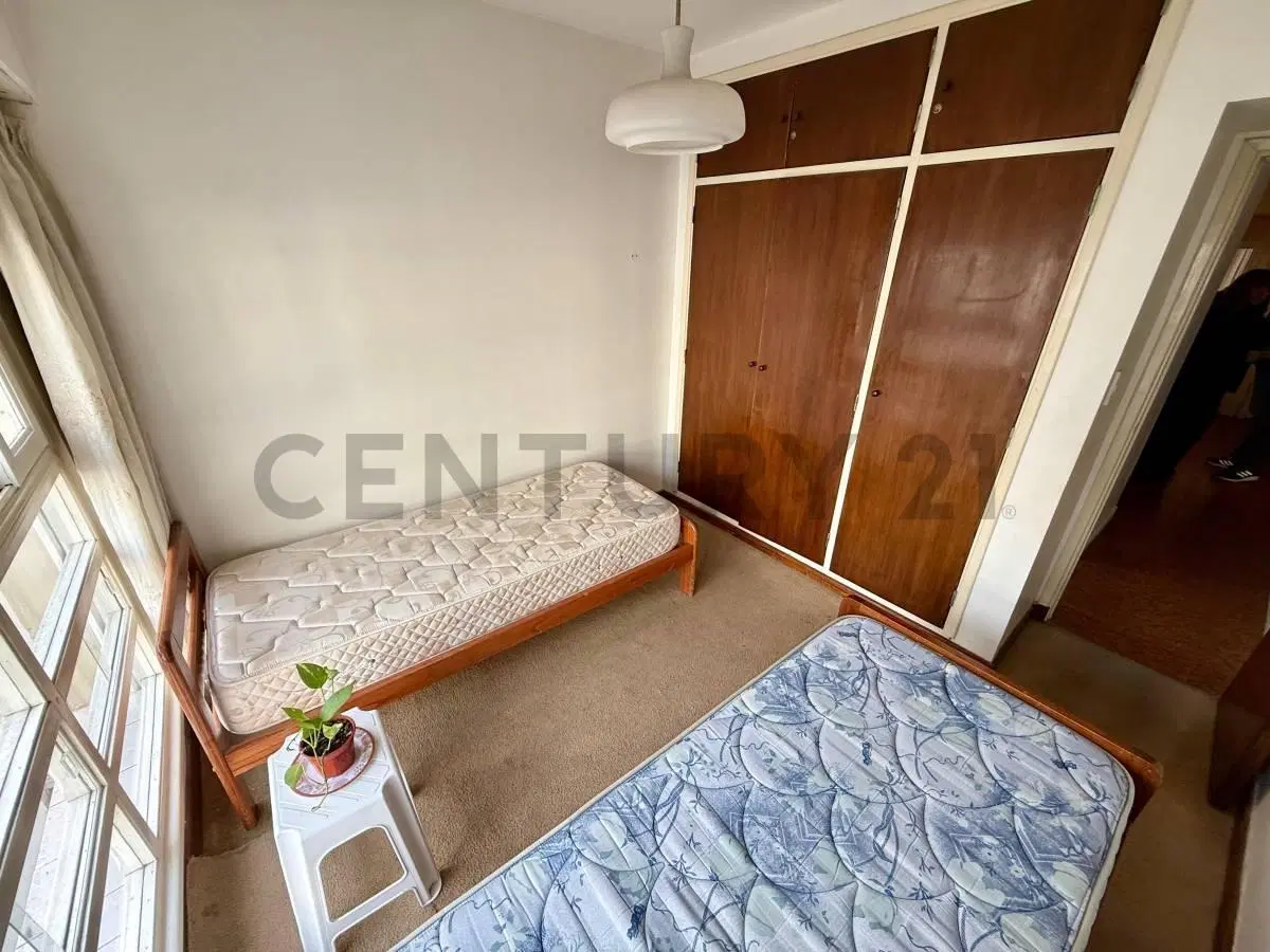 Departamento de 2 ambientes en el Centro 4