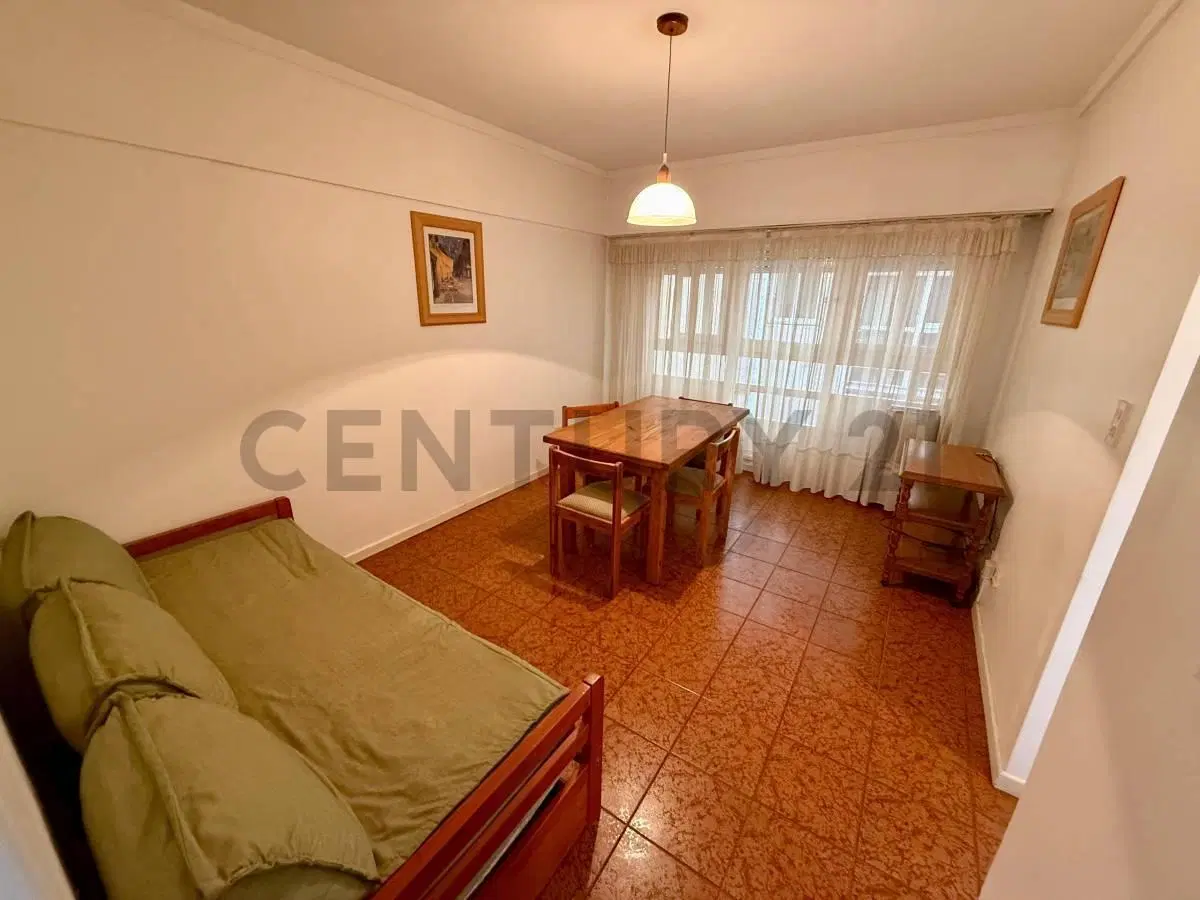 Departamento de 2 ambientes en el Centro 5