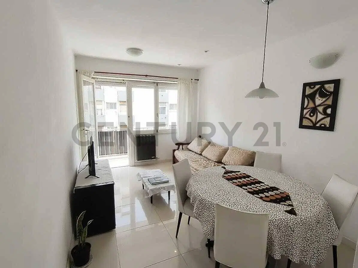 Venta departamento 2 ambientes a metros de la Costa 2