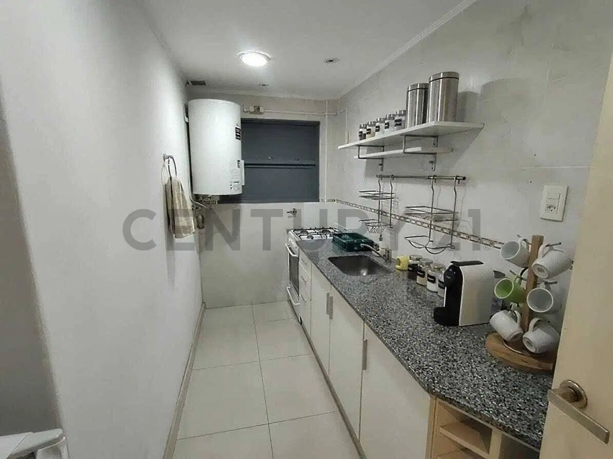 Venta departamento 2 ambientes a metros de la Costa 5