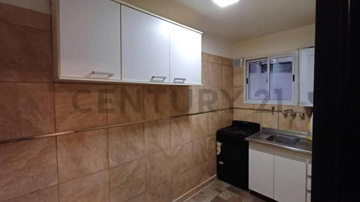VENTA! Departamento 2 ambientes con patio 4