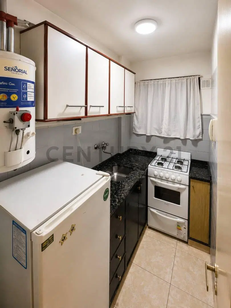 MONOAMBIENTE ZONA GUEMES EN VENTA 4
