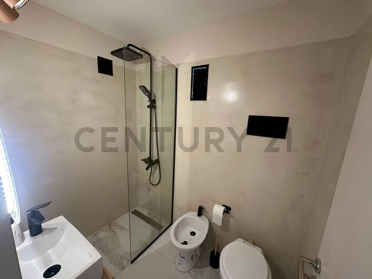 VENTA! Departamento 2 ambientes reciclado con balcon 2