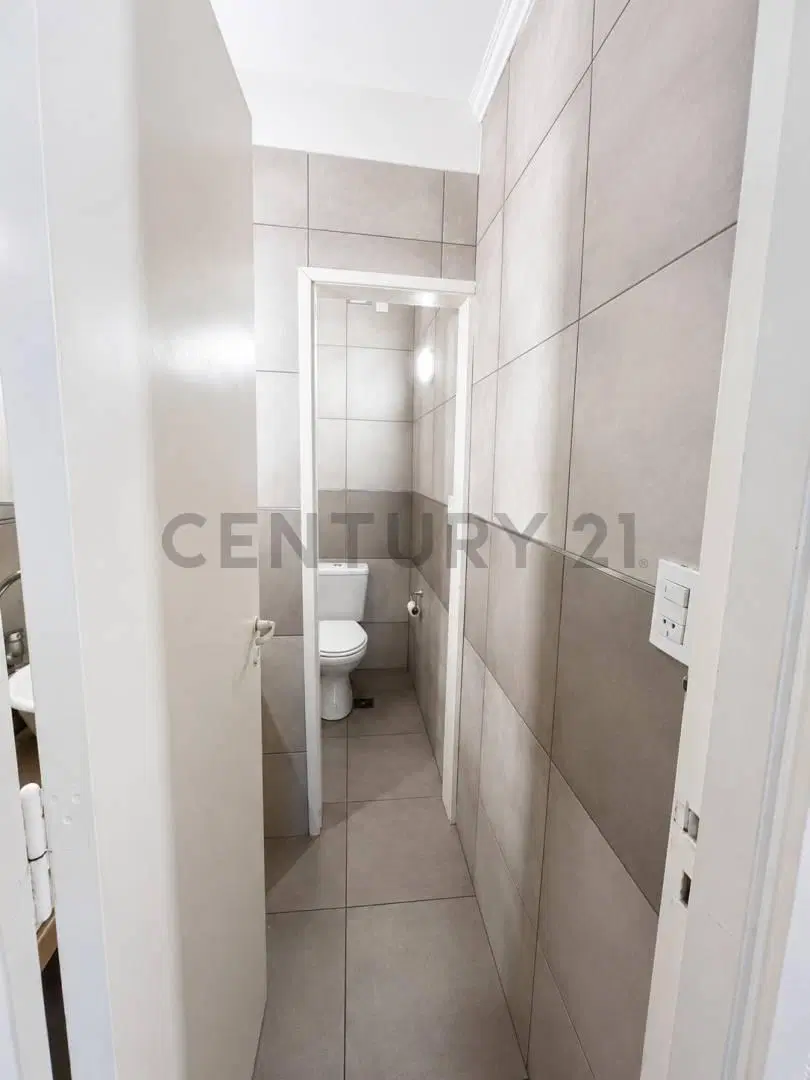 VENTA DE OFICINA EN EL CENTRO 4