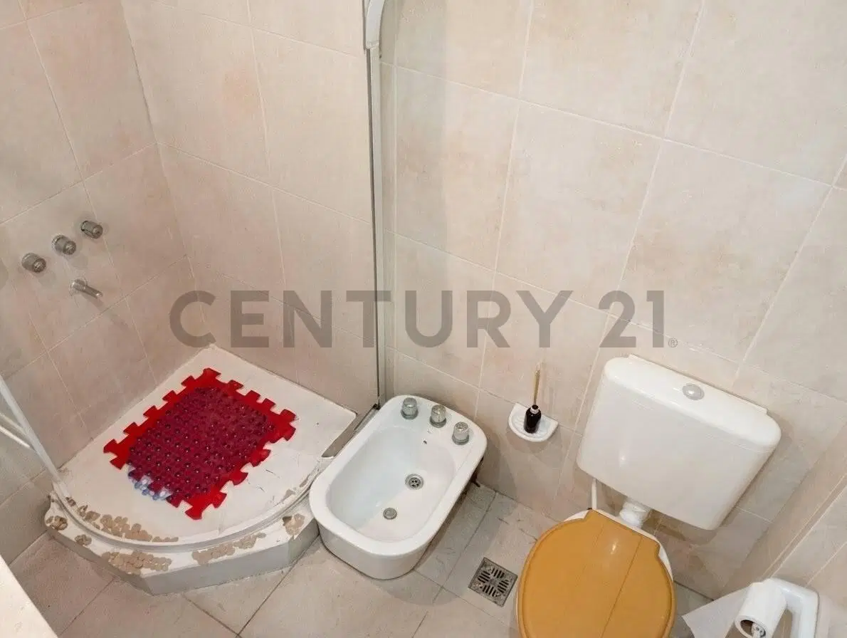 Departamento 3 Ambientes con Patio, Parque y Baulera | Zona Plaza Mitre 8