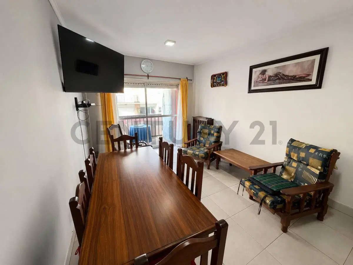 Departamento 3 ambientes con balcón al frente | Macrocentro | Mar del Plata 2
