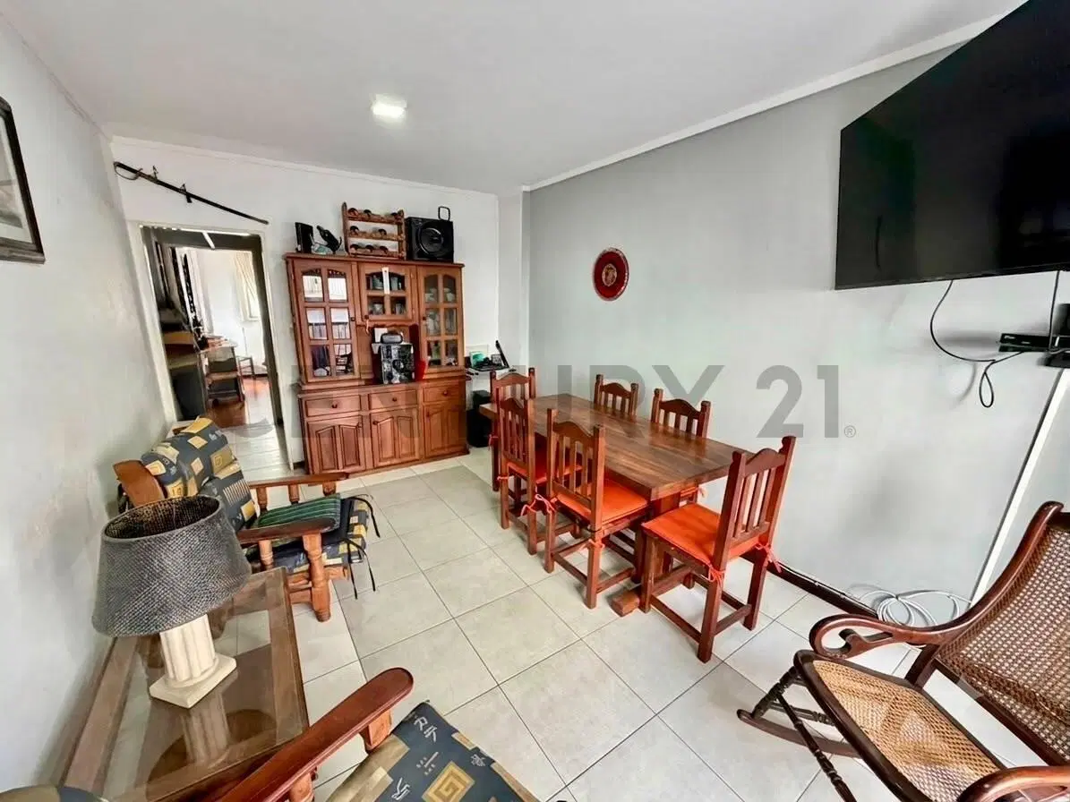 Departamento 3 ambientes con balcón al frente | Macrocentro | Mar del Plata 4