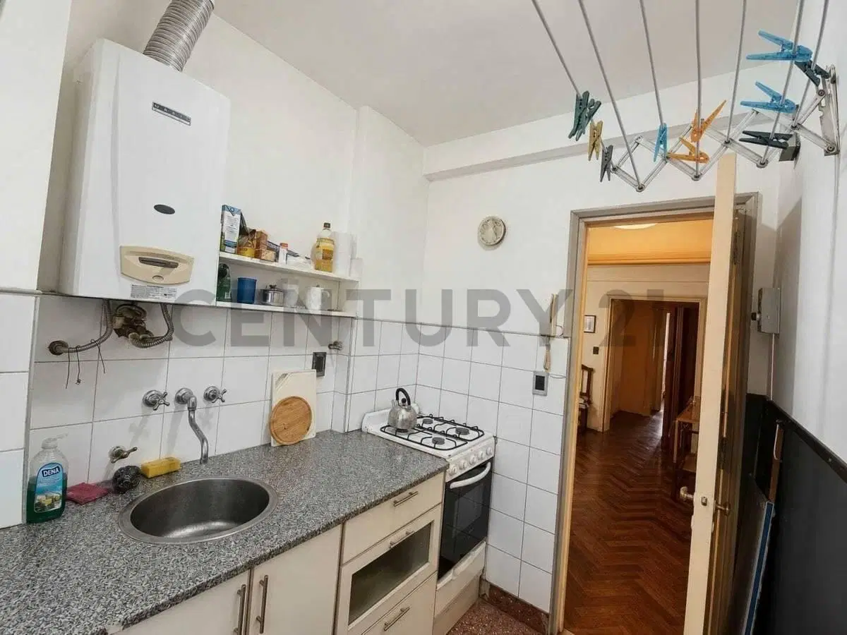Venta Departamento 3 Ambientes con Dependencia | Zona Centro 3