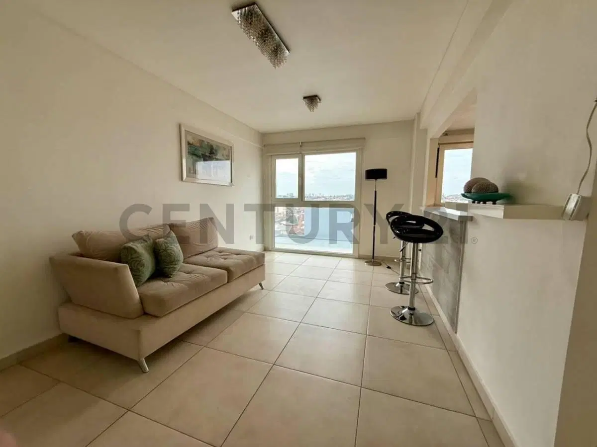 Alquiler | Departamento 2 ambientes al frente en Chauvin 2