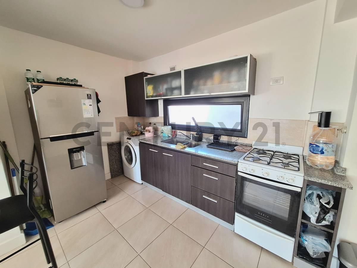 Foto de Departamento 2 ambientes con cochera en zona Plaza Mitre, Mar del Plata, imagen 3