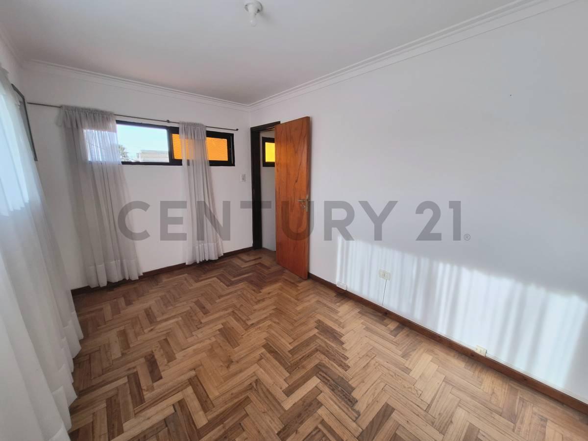 Foto de Casa 5 ambientes en zona Malvinas Argentinas, Mar del Plata, imagen 3