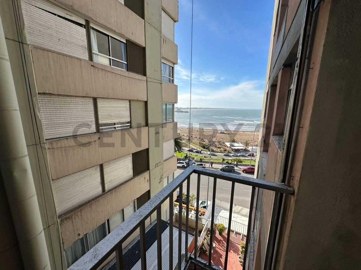 Foto de VENTA! 2 ambientes con vista parcial al mar, imagen 1