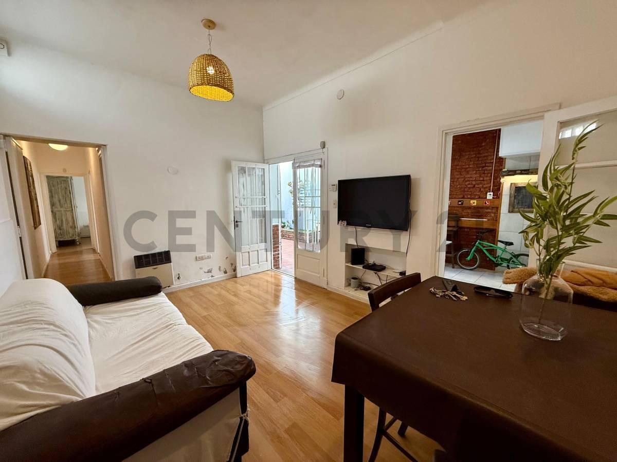 Foto de PH 3 AMBIENTES EN VENTA – ZONA PLAZA MITRE, imagen 1