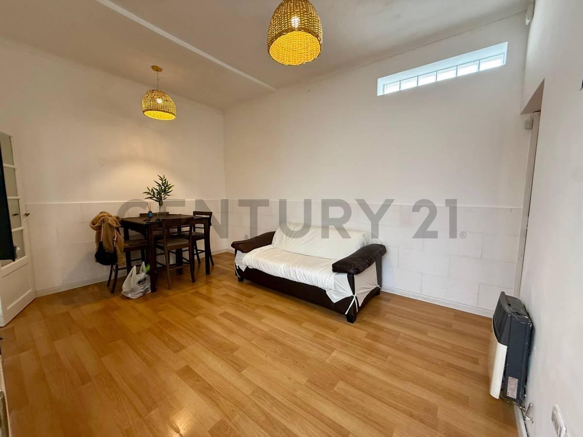 Foto de PH 3 AMBIENTES EN VENTA – ZONA PLAZA MITRE, imagen 3