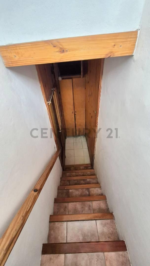 Foto de VENTA DE PH 2 AMBIENTES SAAVEDRA 3558 USD 72.000, imagen 5