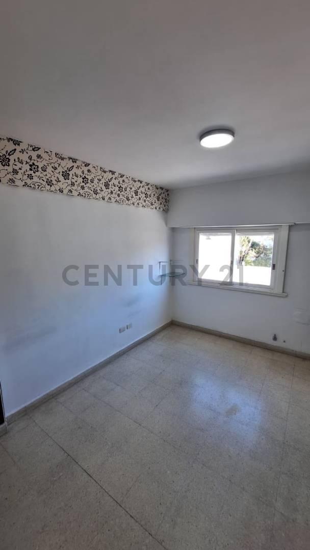 Foto de Consultorio Médico en Venta USD 23.000 | Plaza Mitre | 14 m² |, imagen 1