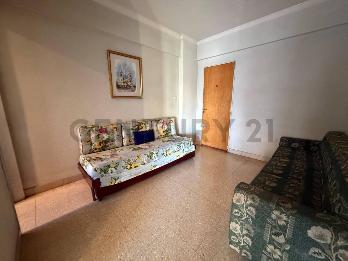Foto de Monoambiente con balcon al frente, imagen 3